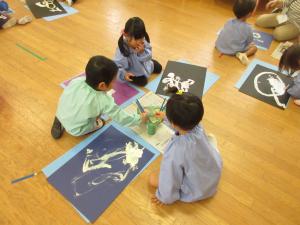 お化け　絵具3