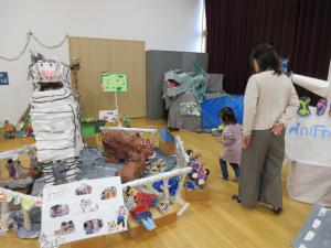 幼児組の作品を見たよ