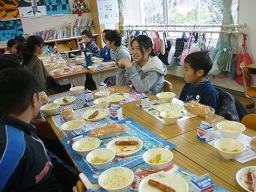 給食の画像18