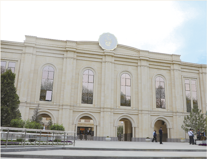 シルクロード国際観光大学