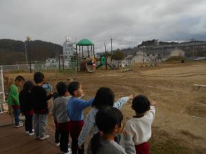 そりの跡を見つけました