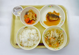 R6.12.16　ご飯・牛乳・サバの五徳みそ煮・奈良のっぺ・にゅうめん・納豆