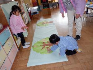 佐保幼稚園　お話遊び壁面