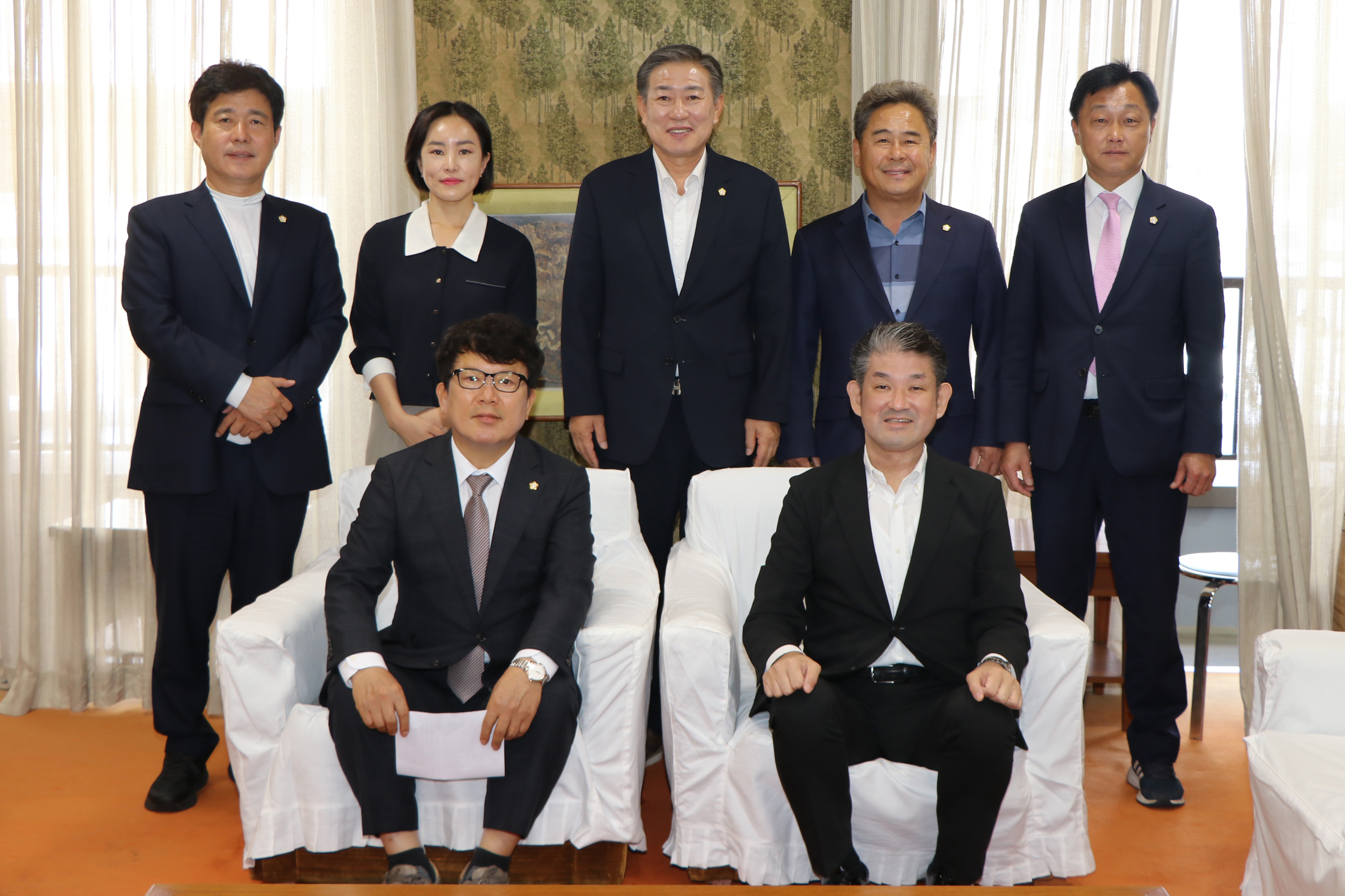 慶州市議会経済産業委員会御一行表敬訪問
