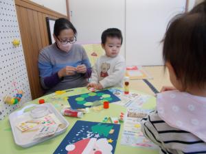 隣の子の製作が気になってみています