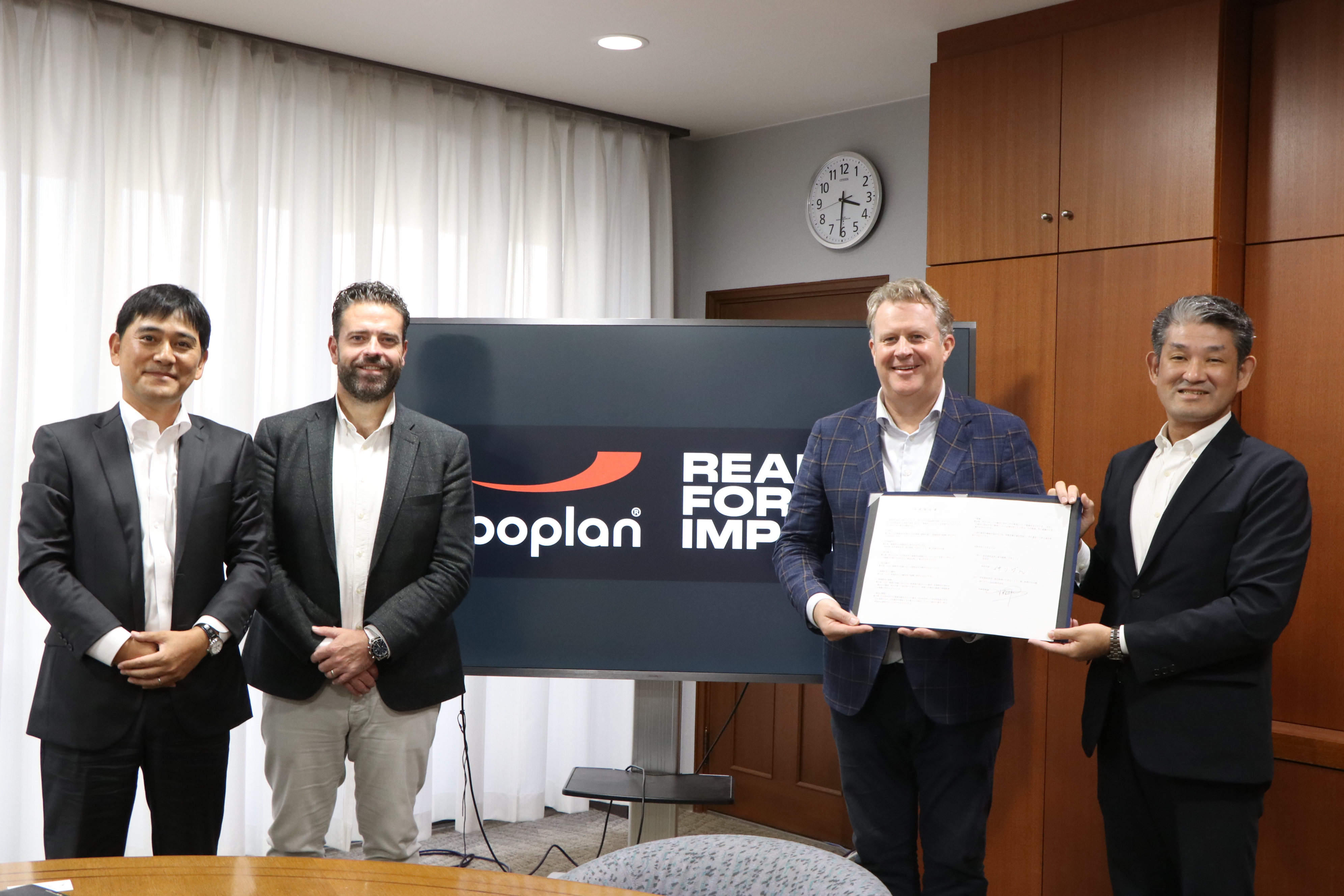 ボープランJapan株式会社と立地協定締結式