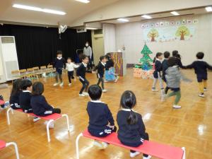 佐保幼　お話遊び見せ合い2