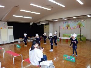 佐保幼　いちご組生活発表会1