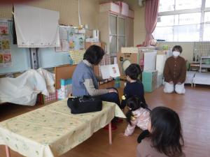読み聞かせ