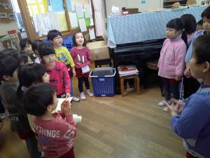 4歳児が招待状をもっていきました