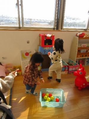 ボールをたくさん入れよう！