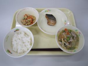 R7.1.27　ご飯・牛乳・さばの梅煮・高野の粉の煮物・豚汁