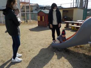 0歳児砂場