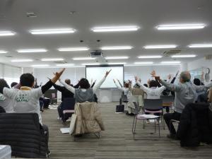 はつらつ体操の様子
