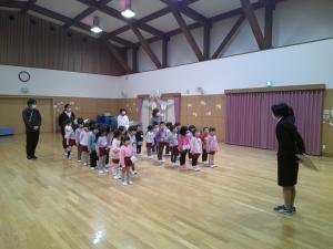 3学期終業式で園長先生のお話を聞きました
