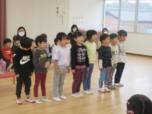 ４歳児からの歌とメッセージ