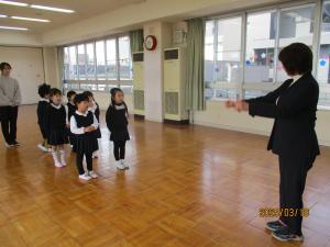 終業式で園長先生のお話をききました