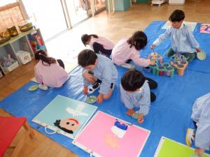 佐保幼　4月絵画活動