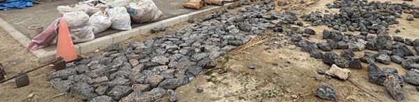 排水設備を備えた石畳　画像