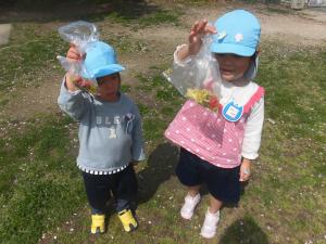 4歳　園庭遊び