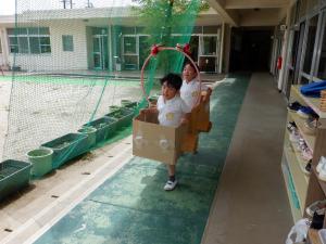 佐保幼　消防車出動