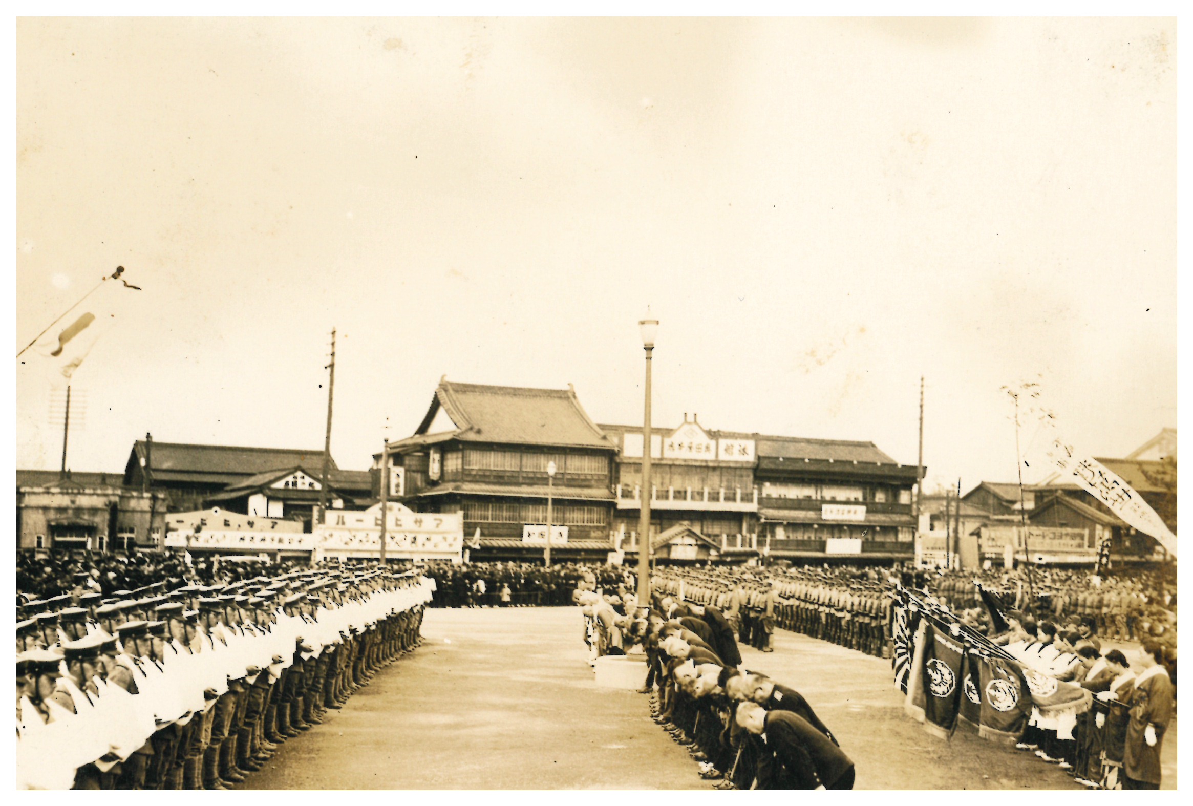 奈良駅前（現JR奈良駅前）写真　昭和15年頃