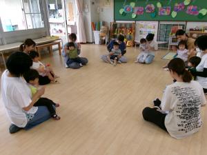 1歳児クラス　ふれあい遊び