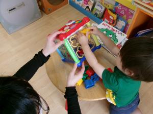 1歳児クラス　かたはめ