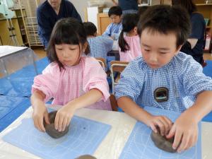 佐保幼　陶芸で遊ぼう4