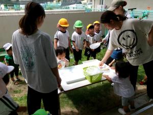 1歳児　シャボン玉