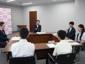 出発式　歓談