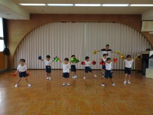 4歳のダンス