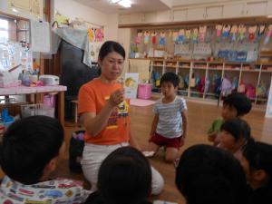 5歳児英語のカードで遊んだよ