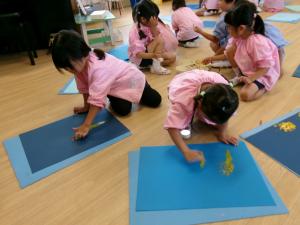 シュッってかくよ