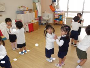 ひっつきもっつき