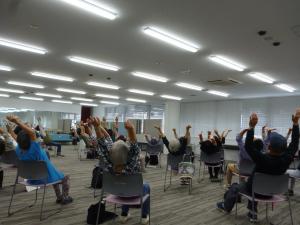 体操している様子