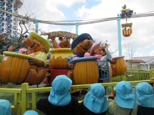 ぷかぷかパンダ　見ている