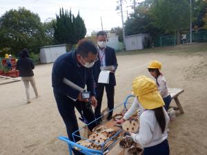 校長先生と教頭先生