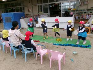 ダンスをしています