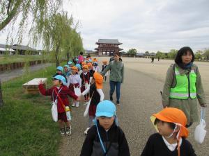 園にかえっています