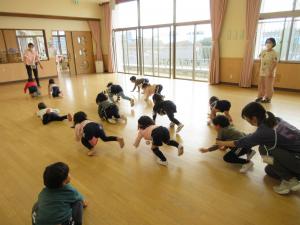 クマさんになって動いています