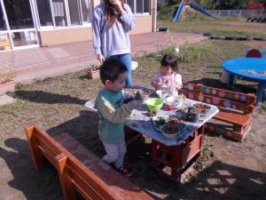 おままごとで一緒に遊びました