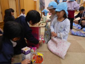 ゲームに挑戦して景品をもらいました