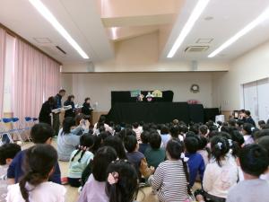 マーシャとくまのお話です