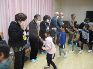 民生さんとタッチ