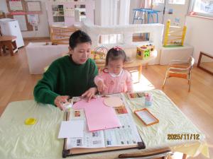 クリスマスプレゼントの袋づくり