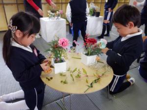 佐保幼　華道教室3