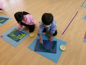 リースをかこう