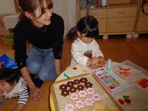 ピザ製作をしています