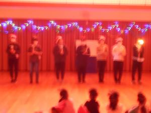 保育者によるキャンドルサービス